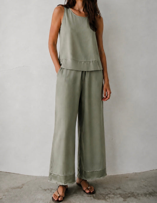 TOP | PANTALÓN SEMI SATÉN