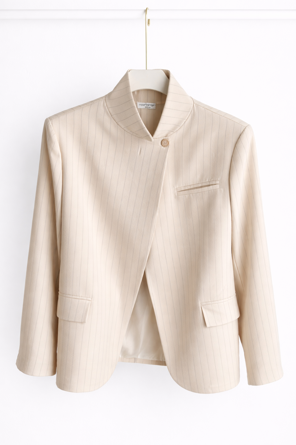 Blazer Cuello Raya Dip.